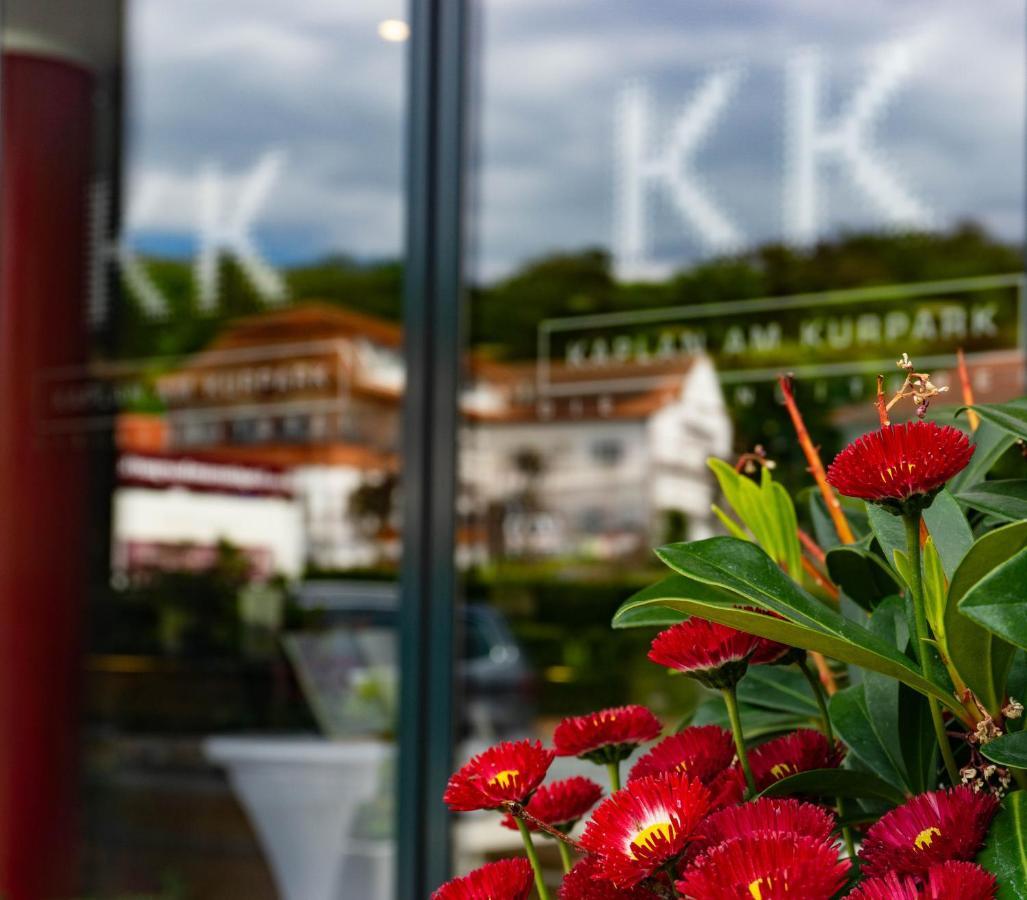 ホテル Kaplan Am Kurpark バート・タッツマンスドルフ エクステリア 写真